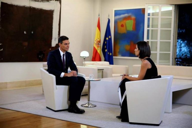 Sanchez: Las acusaciones de plagio en mi tesis son «falsas, es difamación y ataque personal»