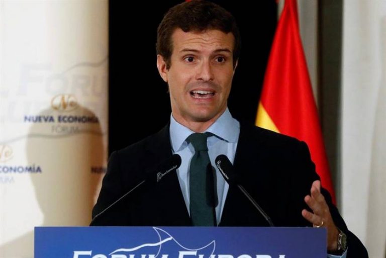 Casado: «Vemos en Cataluña un resurgimiento de la peor Historia europea»