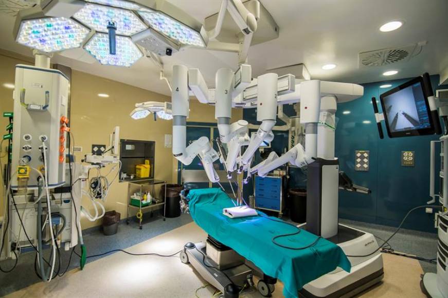 AUSTRALIA, año 2017. Vista del un quirófano en un hospital. El ministro de Salud de Australia, Greg Hunt, pidió disculpas en nombre del país a las afectadas. Efe