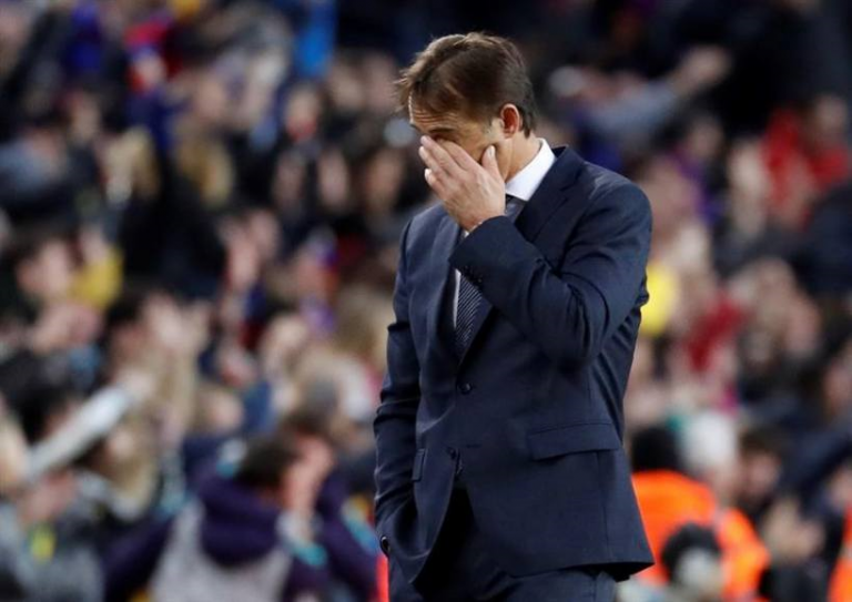 Lopetegui: «Estoy triste» pero no me voy