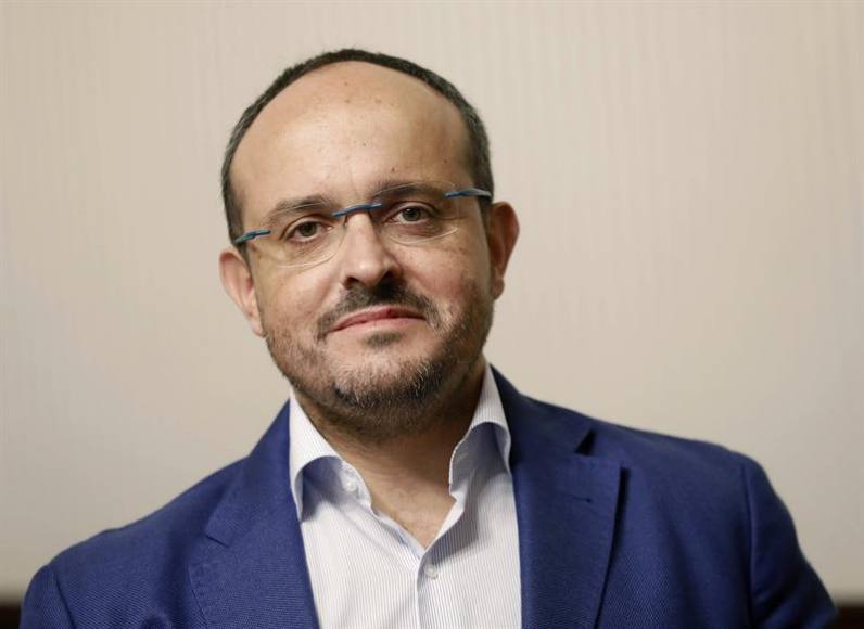 BARCELONA (ESPAÑA), MES DE OCTUBRE DE 2018. El portavoz parlamentario del PPC, Alejandro Fernández. Efe.