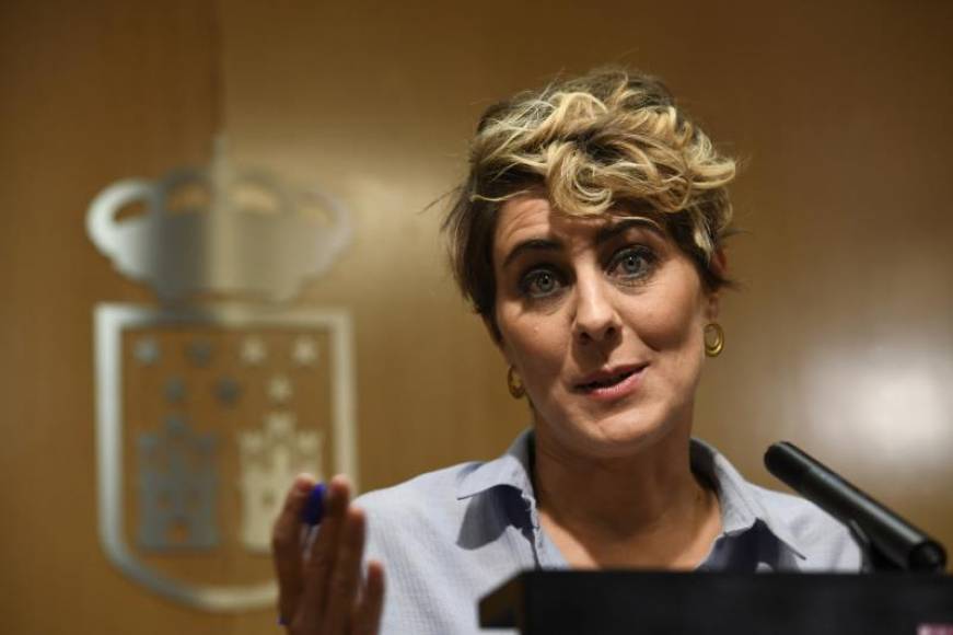 MADRID (ESPAÑA), 08.10.2018. La portavoz de Podemos en la Asamblea de Madrid, Lorena Ruiz-Huerta, durante la rueda de prensa ofrecida hoy . Efe