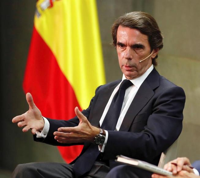 MADRID (ESPAÑA), 23.10.2018. El expresidente del Gobierno José María Aznar durante la presentación de su libro 'El futuro es hoy' hoy en Madrid. Efe.