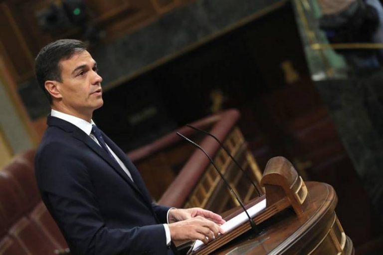 La Fiscalía pide archivar la querella de VOX contra Sánchez por plagio en su tesis