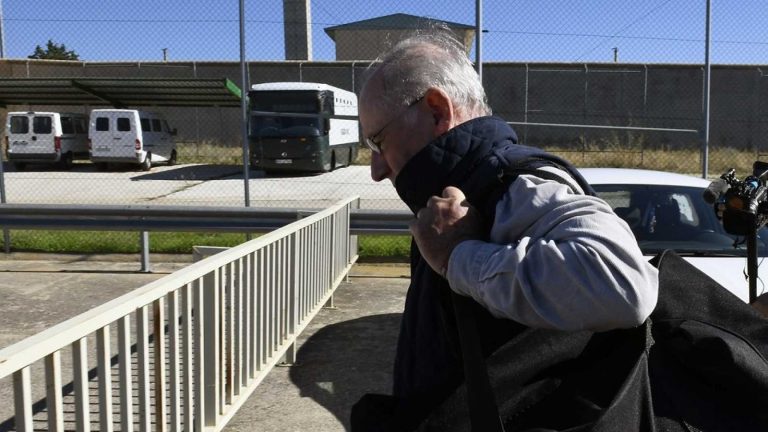 Rodrigo Rato en prisión, condenado a más de 4 años por apropiación indebida en Bankia