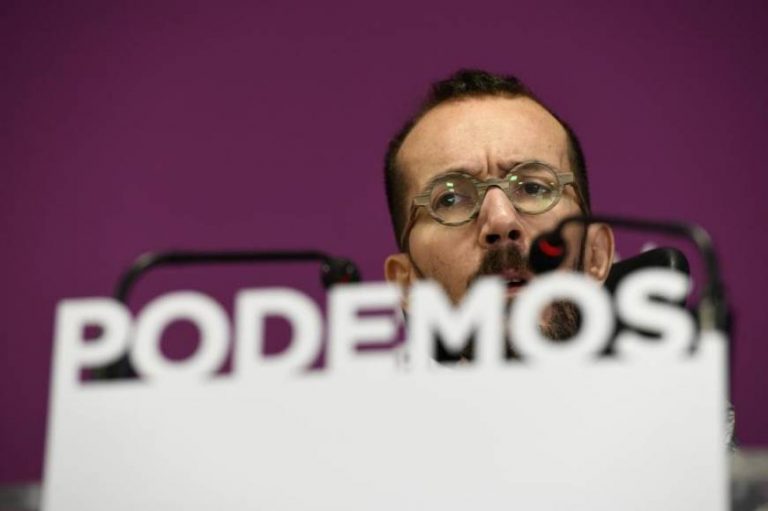 Podemos: En España la corriente del «caudillo neofascista de Brasil es VOX, PP y Cs»