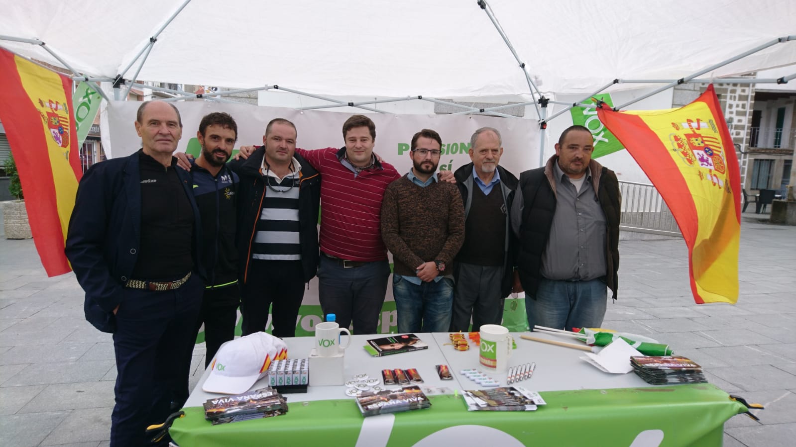 PEDRO BERNADO (ÁVILA) ESPAÑA, 12.10.2018. Vista de los miembros de VOX hoy en la villa de Ávila que se llama Pedro Bernado, donde han festejado la Hispanidad. Lasvocesdelpueblo