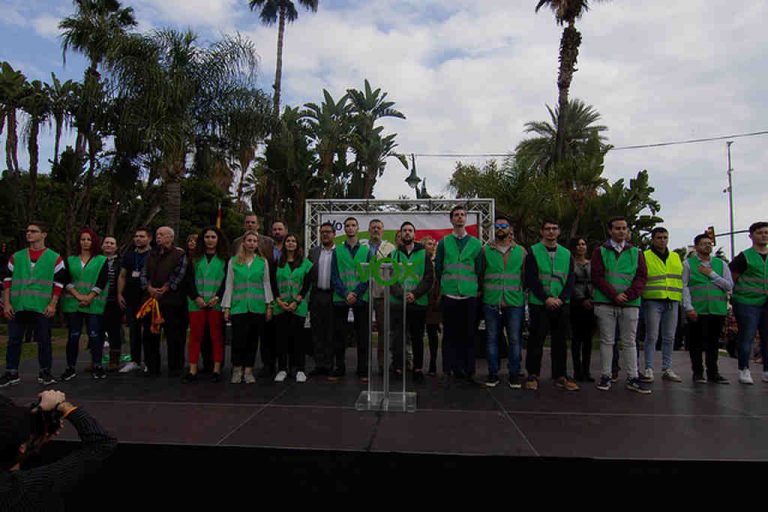 VOX denuncia «acoso y odio ideológico» a su juventud catalana de «Cañas por España»
