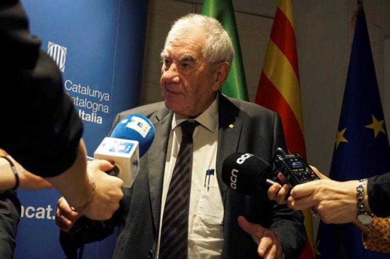 El independentismo reabre su embajada de la República en Washington (EEUU)