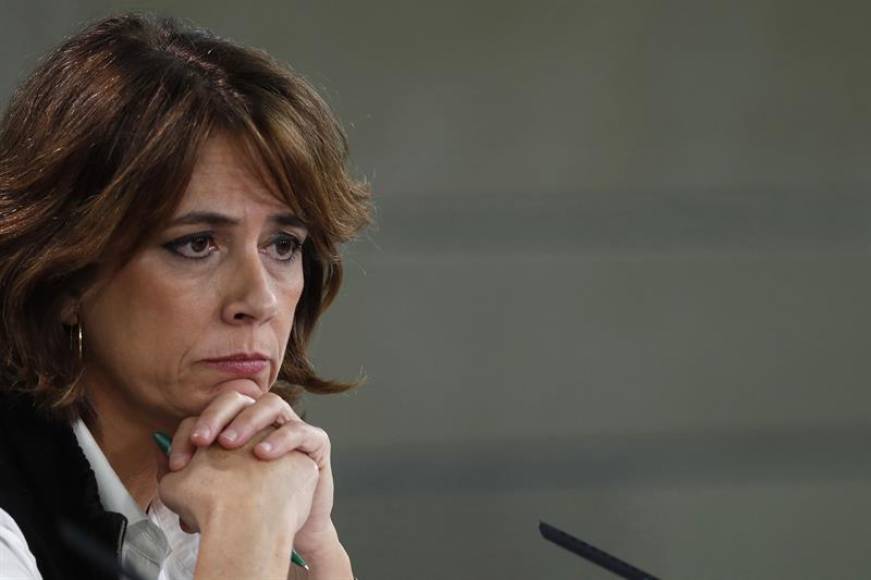MADRID (ESPAÑA), 02.11.2018. La ministra de Justicia, Dolores Delgado, durante la rueda de prensa posterior a la reunión del Consejo de Ministros. Esta ministra 'progrés'. Efe