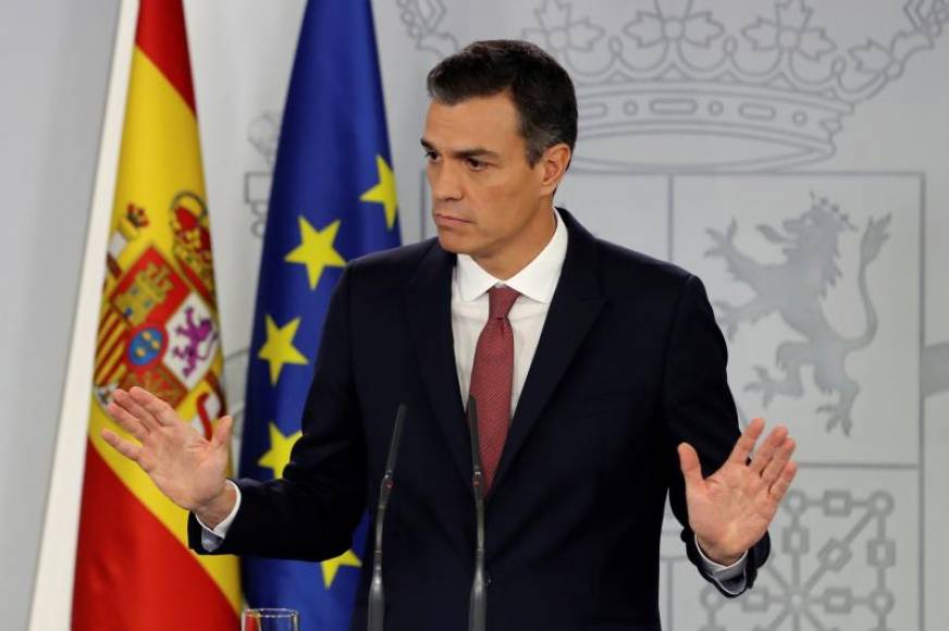 MADRID (ESPAÑA), 07.11.2018. El presidente del Gobierno, Pedro Sánchez, durante su intervención hoy en rueda de prensa en la presidencia de Gobierno del Reino de España. Efe