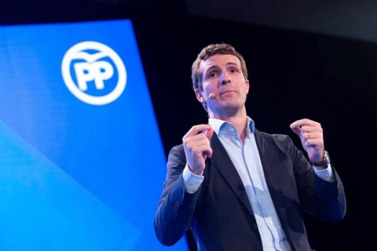 Casado: «Sánchez es cómplice» del golpe 1-O, «pisotea el Código Penal y separación de Poderes»