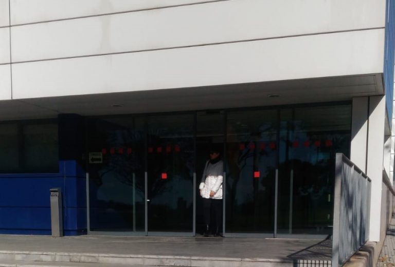 REUS (TARRAGONA), 27.11.2018. Vista d ela comisaria de los Mozos de Escuadra de Calle l'Alfabrega número 4, Reus, donde cuando Isabel se fue para denunciar los hechos, un agente presuntamente independentista le remendó comprase una arma para protegerse después de negarse a redactar la denuncia de Isabel, ha explicado la española a Ñ Pueblo durante una conversación. Lasvocesdelpueblo