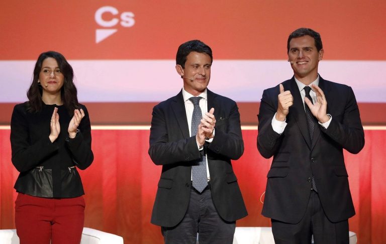 Manuel Valls (Cs): «Clarísimo, «VOX es EH Bildu y Abascal es Arnaldo Otegi»»