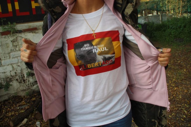 El preso político español Raúl en prisión por quitar Estrellada independentista pide apoyo