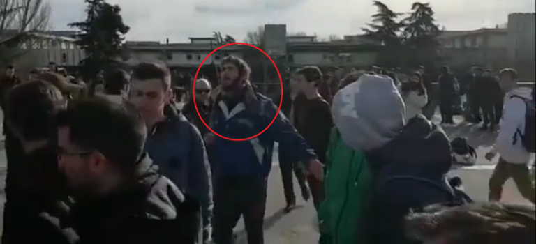 Un independentista: «Cogeremos las pistolas y os reventaremos la cabeza hijos de puta»