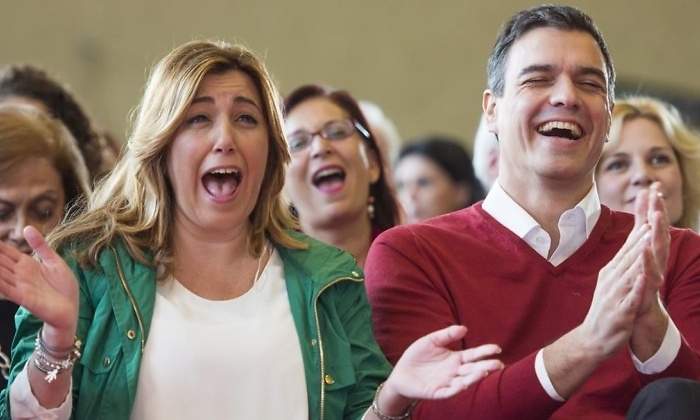ESPAÑA, 05.05.2017. La líder del PSOE Andalucía, Susana Díaz (i), junto al secretario general del PSOE, Pedro Sánchez (d) -éste último fingiendo, visiblemente, una falsa alegría. Efe