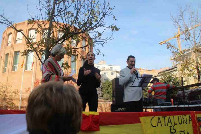El expresidente de «Borbonia» llama a «votar a VOX, votar a otros si que es tirar el voto»