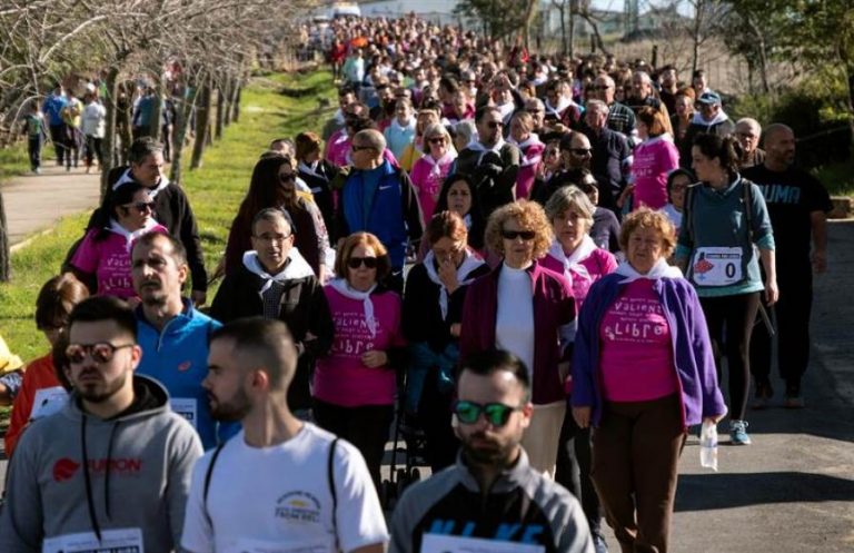 Multitudinaria marcha en memoria de Laura Luelmo