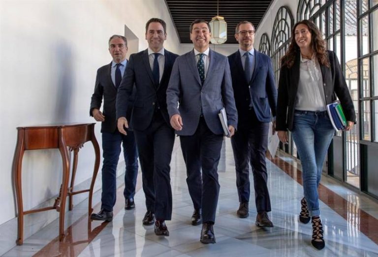 Ciudadanos Cs pacta con el PP solo 23 medidas de las 90 para Gobernar Andalucía