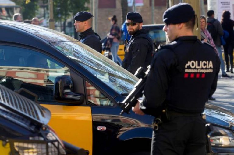 Sigue abierta la causa del francés detenido en la Sagrada Familia con cargadores de pistola