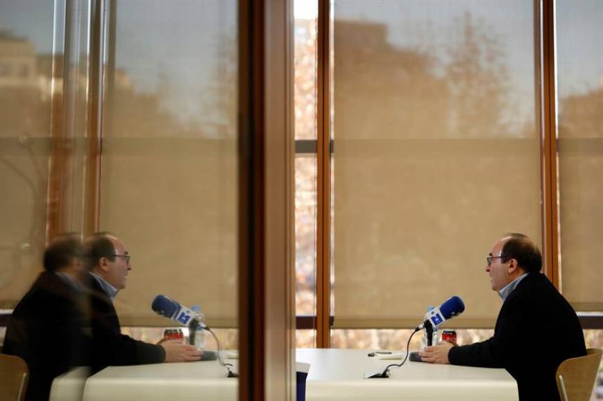 BARCELONA (ESPAÑA), 04.01.2019. El primer secretario del PSC, Miquel Iceta, ha avanzado hoy que la condición de su partido para cualquier. Efe