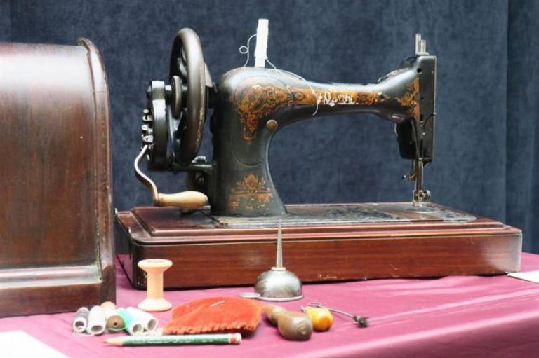 Máquinas de coser «Singer», la independencia femenina, deja de fabricarse