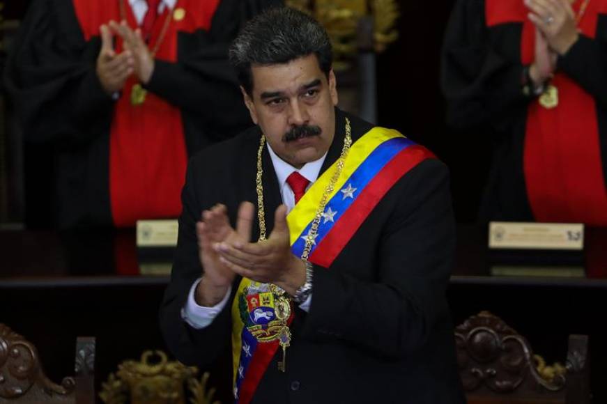 CARACAS (VENEZUELA), 24.01.2019. El otro presidente de Venezuela, Nicolás Maduro, asiste a la ceremonia de apertura al año judicial, este jueves en Caracas (Venezuela). Efe.