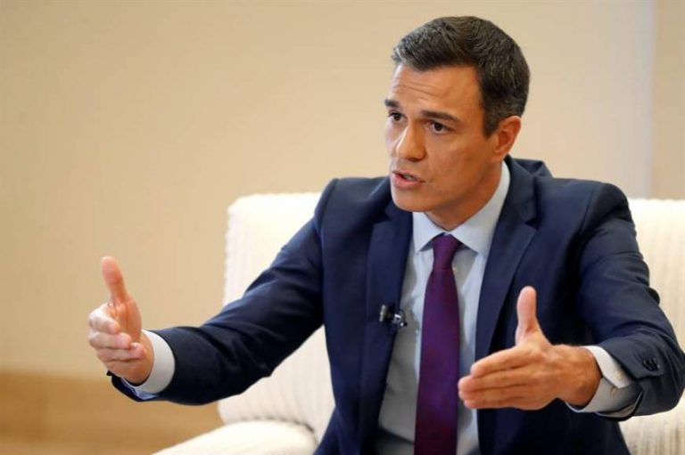 Sánchez: «El único partido leal a España es el PSOE, la salida en Cataluña será votar»