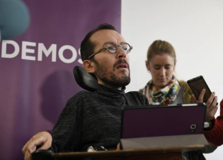 Podemos considera «golpe» de estado las maniobras de Errejón y Manuel Carmena