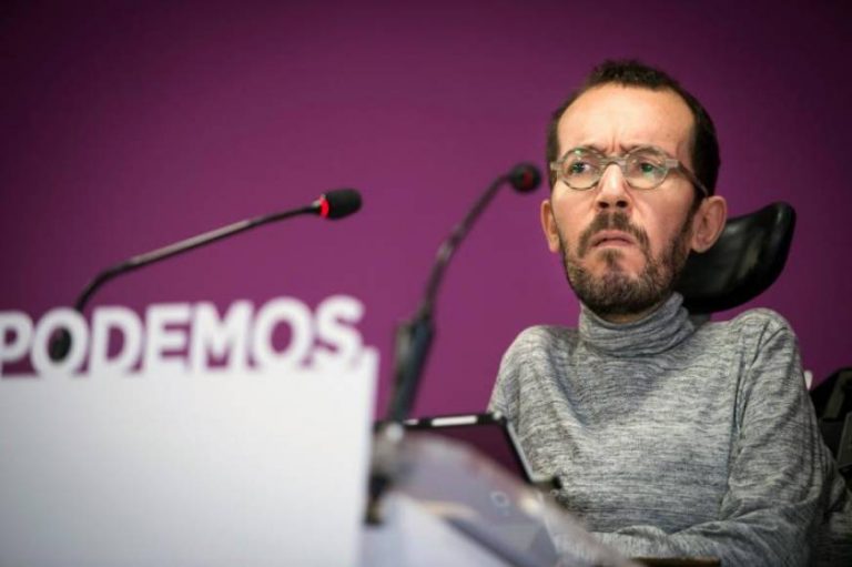 Echenique al tránsfugo Errejón: «Lo coherente es dejar el escaño y dimitir» de Podemos
