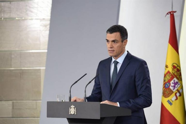 Sánchez rechaza reconocer a Guaidó y da «8 días» a Maduro para que convoque elecciones
