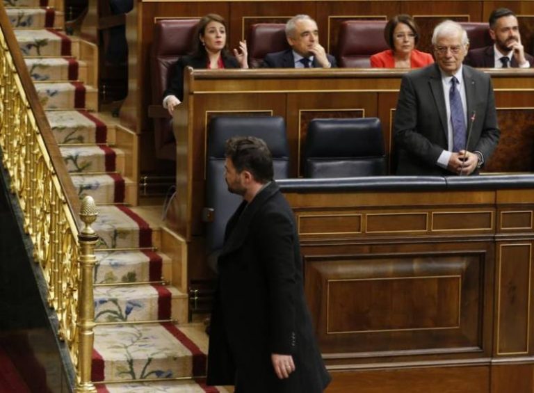 El Congreso entra en año electoral, de insultos a escupitajos de independentistas