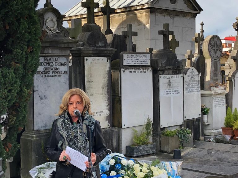 Fernando Aramburu y Raúl Guerra Garrido, «XVIII Premio Internacional» de COVITE