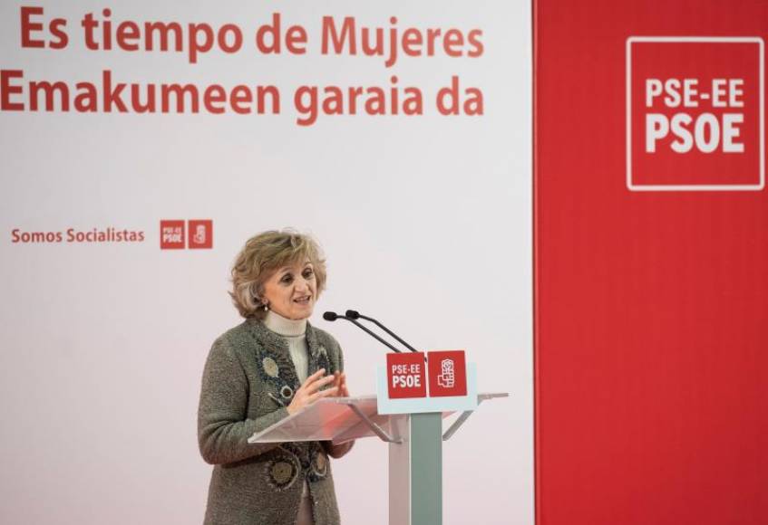 VITORIA (ESPAÑA), 19.01.2019. La ministra de Sanidad, Consumo y Bienestar Social Maria Luisa Carcedo durante su intervención en el homenaje. Efe.