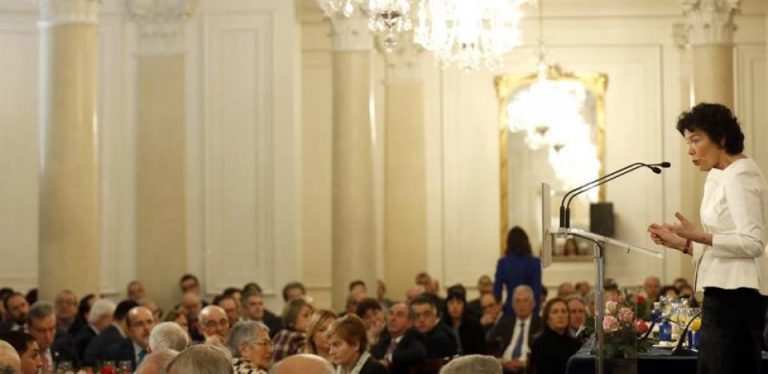 Gobierno de España: «Cataluña» debe «volver a acomodar dentro de España»