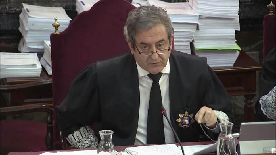 (ESPAÑA), 13.02.2019. Imagen tomada de la señal institucional del Tribunal Supremo del fiscal Javier Zaragoza durante la segunda jornada del juicio del Procés. Efe
