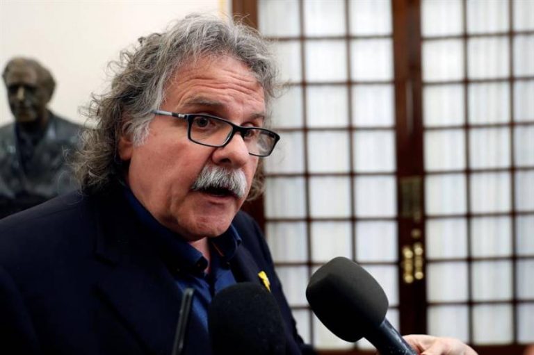 ERC: «Estamos donde estábamos» por culpa de VOX y PP pero negociaremos el «referéndum»