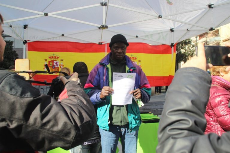 Ousmane afilia a «toda su familia a VOX» porque «defiende mejor y ayuda a España»
