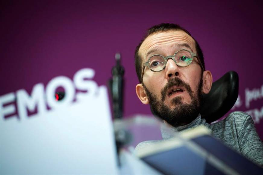 MADRID (ESPAÑA), 04.02.2019. El Secretario de Organización de Podemos, Pablo Echenique, durante la rueda de prensa tras el Consejo de Coordinación de esta formación. Efe.
