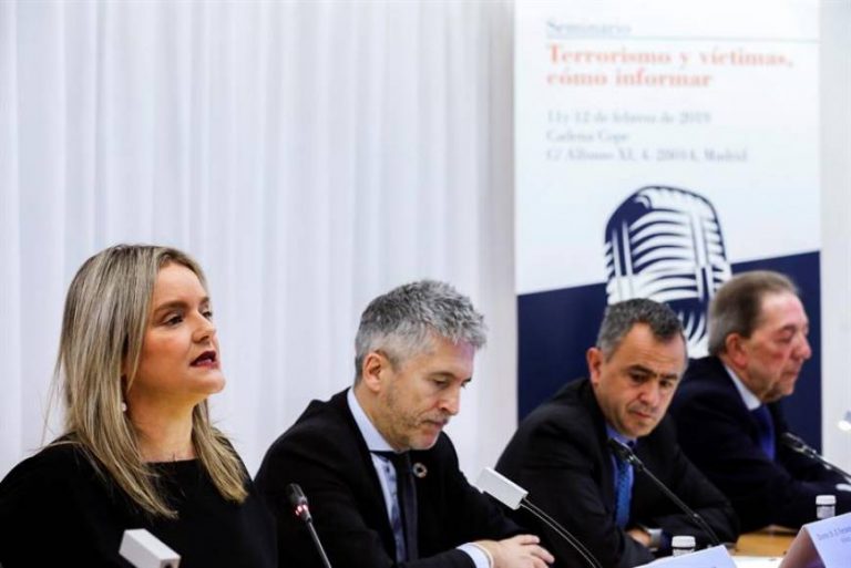 Gobierno de Sánchez: Es «falso», no estamos «traicionando» a España, miente la Derecha