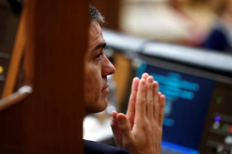 Sánchez disolvería el Congreso el viernes 15-F y convocaría elecciones para el 28-A