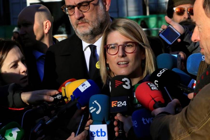 MADRID (ESPAÑA), 14.02.2019. La consellera de Presidència, Elsa Artadi (c), y el portavoz adjunto de JxCat, Eduard Pujol (i). Efe