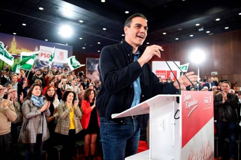 Sánchez: «No vamos a dar un paso atrás» ante las «tres Derechas»