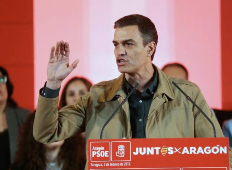 Pedro Sánchez exige a la oposición (PP y Cs) «lealtad a España»