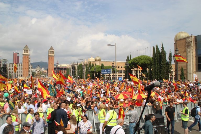 VOX convoca el 30M en Barcelona bajo lema «Cataluña por España»