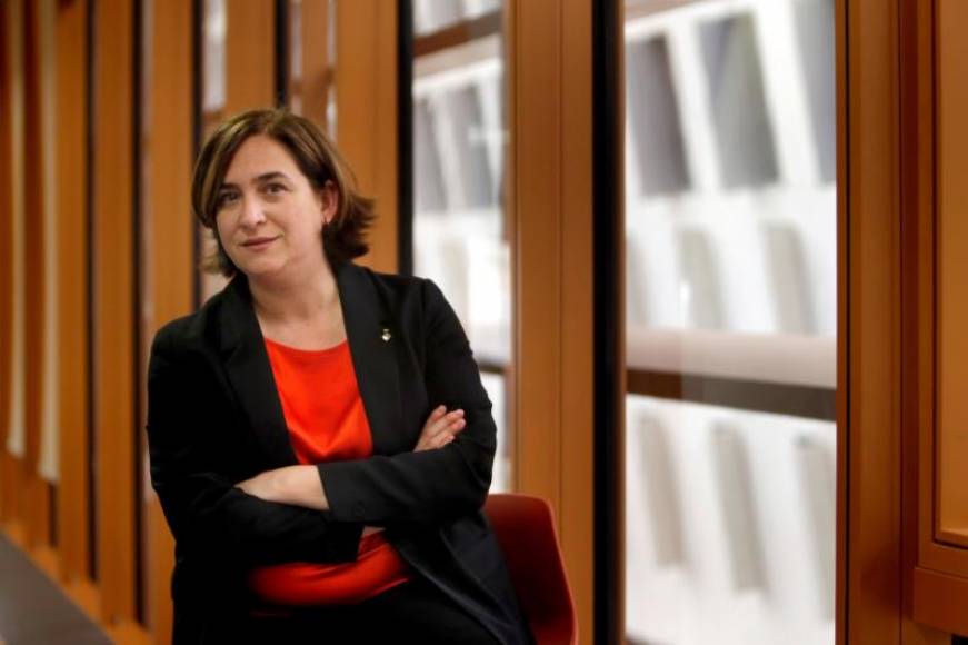 FOTOGRAFÍA. BARCELNA (ESPAÑA), AÑO 2019. Vista de la extremista Ada Colau, actual alcaldesa del Ayuntamiento más importante de todo el territorio nacional caído en mano del independentismo. efe