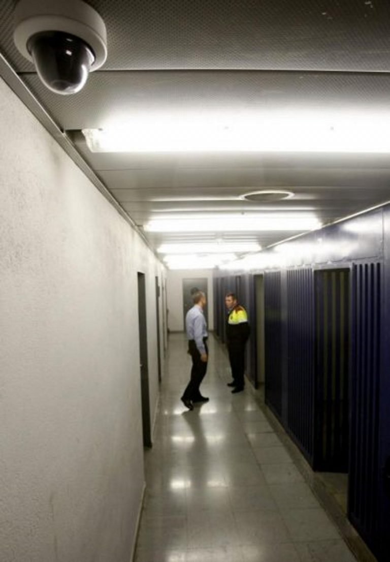 Fallece un detenido en una comisaría de los Mozos de Escuadra