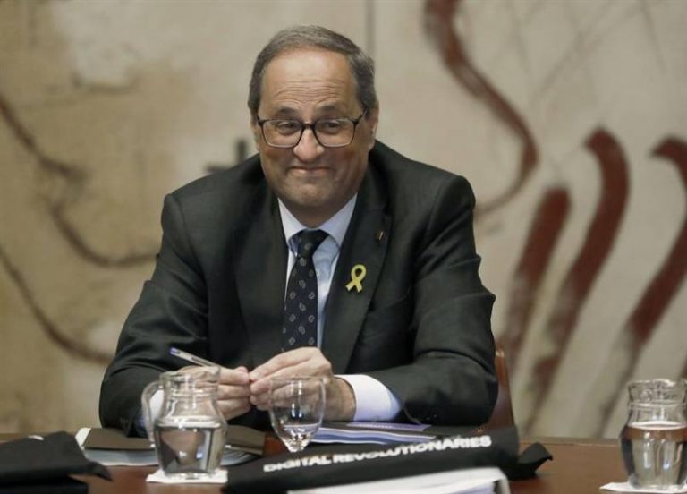Torra pisotea el ultimátum de la (JEC) sobre los Lazos y se expone a una orden de detención