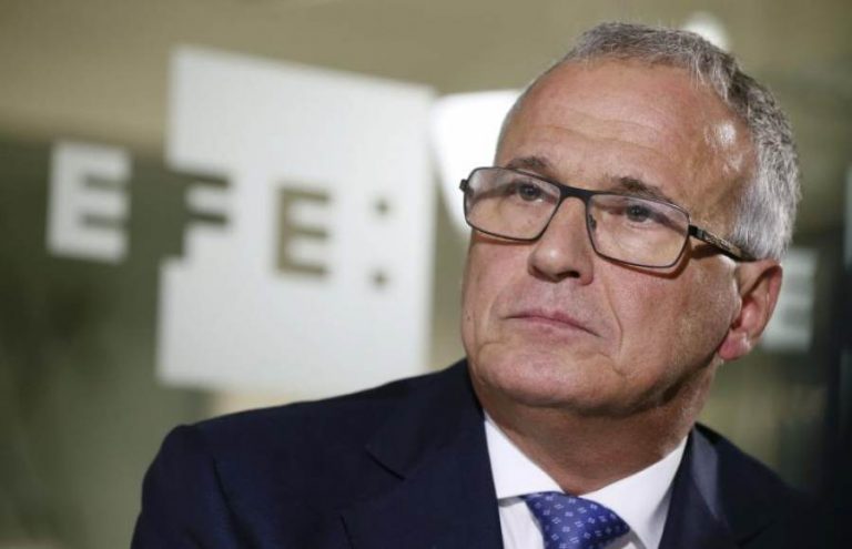 Alcaldable del PP por Barcelona: «Torra es un rebelde» que «se mofa» de la Ley y «nos deja en el ridículo»